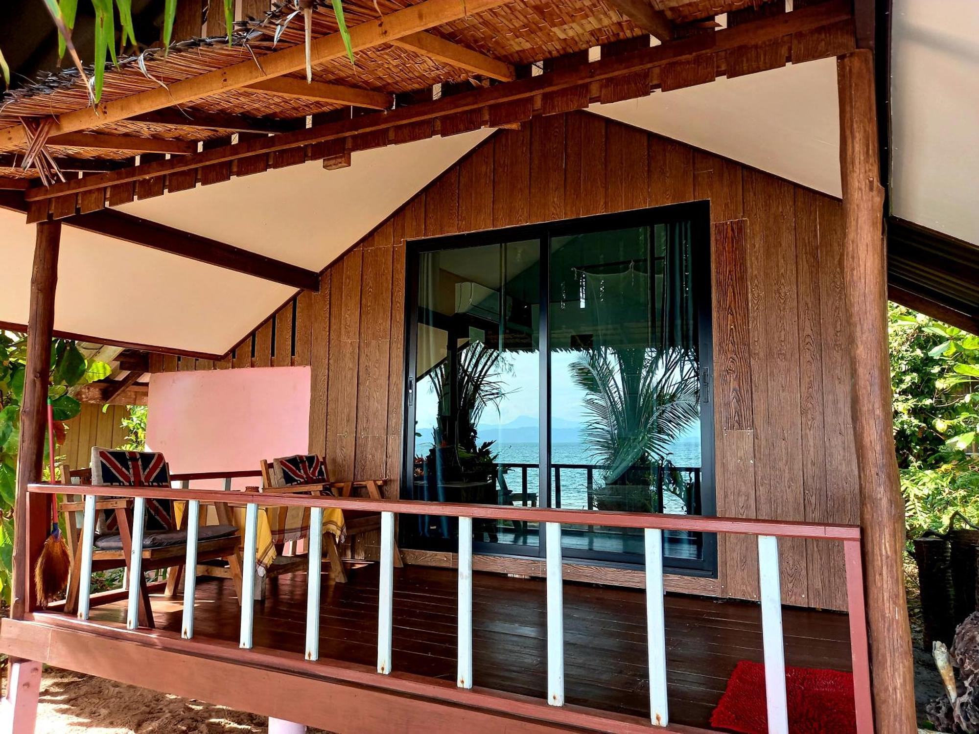 Sabai Sabai Beach Bungalows Koh Phayam Extérieur photo