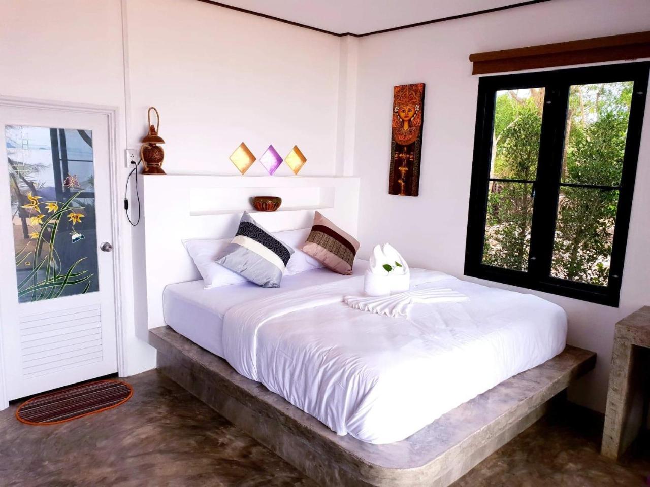Sabai Sabai Beach Bungalows Koh Phayam Extérieur photo